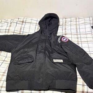 Canada Goose Men's Dark Gray Puffer Jacket
